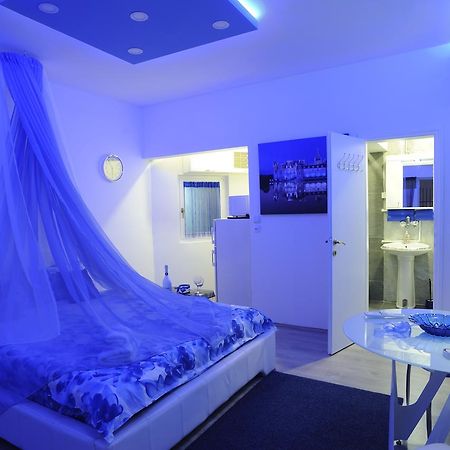Apartment Rinaldi Lux Belgrado Esterno foto