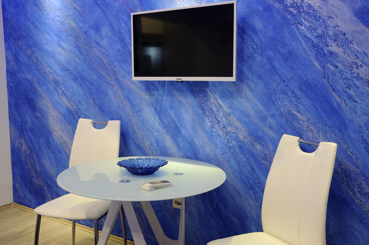 Apartment Rinaldi Lux Belgrado Esterno foto